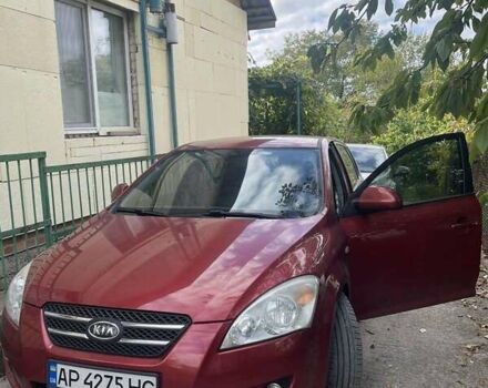 Красный Киа Сид, объемом двигателя 1.6 л и пробегом 232 тыс. км за 5400 $, фото 2 на Automoto.ua