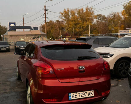 Красный Киа Сид, объемом двигателя 2 л и пробегом 177 тыс. км за 6900 $, фото 2 на Automoto.ua