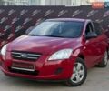 Красный Киа Сид, объемом двигателя 1.4 л и пробегом 216 тыс. км за 4500 $, фото 1 на Automoto.ua