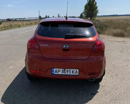 Красный Киа Сид, объемом двигателя 1.4 л и пробегом 166 тыс. км за 6200 $, фото 4 на Automoto.ua