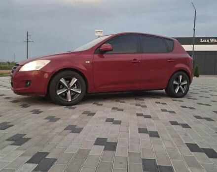 Красный Киа Сид, объемом двигателя 1.6 л и пробегом 237 тыс. км за 6200 $, фото 3 на Automoto.ua