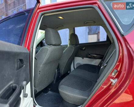 Красный Киа Сид, объемом двигателя 1.6 л и пробегом 265 тыс. км за 5700 $, фото 7 на Automoto.ua