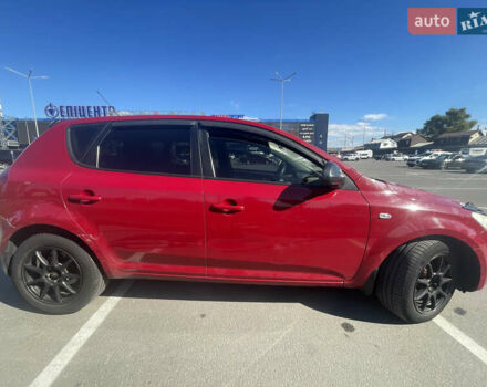 Красный Киа Сид, объемом двигателя 1.59 л и пробегом 299 тыс. км за 4200 $, фото 3 на Automoto.ua
