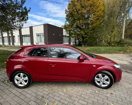 Красный Киа Сид, объемом двигателя 1.98 л и пробегом 172 тыс. км за 6900 $, фото 4 на Automoto.ua