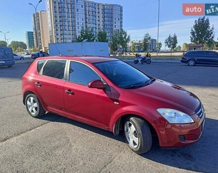 Червоний Кіа Сід, об'ємом двигуна 1.4 л та пробігом 131 тис. км за 5400 $, фото 6 на Automoto.ua
