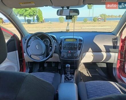 Червоний Кіа Сід, об'ємом двигуна 1.4 л та пробігом 131 тис. км за 5400 $, фото 10 на Automoto.ua