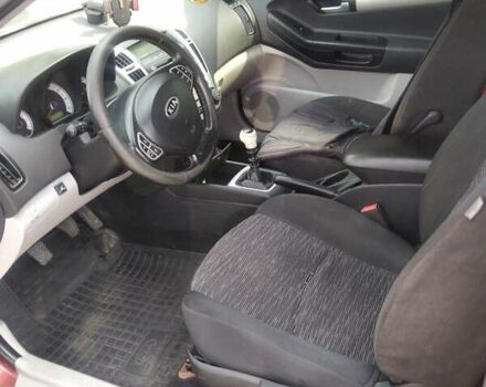 Червоний Кіа Сід, об'ємом двигуна 1.6 л та пробігом 256 тис. км за 3543 $, фото 6 на Automoto.ua