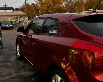 Красный Киа Сид, объемом двигателя 2 л и пробегом 177 тыс. км за 6900 $, фото 3 на Automoto.ua