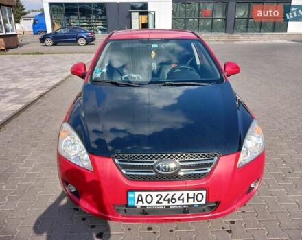 Красный Киа Сид, объемом двигателя 1.6 л и пробегом 227 тыс. км за 4400 $, фото 7 на Automoto.ua