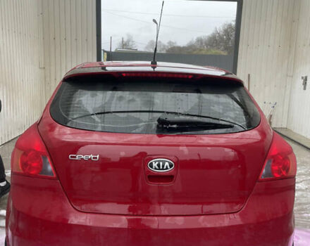 Красный Киа Сид, объемом двигателя 1.59 л и пробегом 151 тыс. км за 5300 $, фото 11 на Automoto.ua