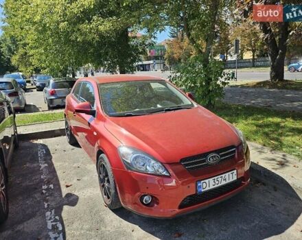 Червоний Кіа Сід, об'ємом двигуна 2 л та пробігом 114 тис. км за 7100 $, фото 5 на Automoto.ua