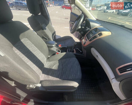 Красный Киа Сид, объемом двигателя 1.59 л и пробегом 299 тыс. км за 4200 $, фото 33 на Automoto.ua