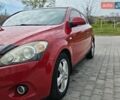 Красный Киа Сид, объемом двигателя 1.6 л и пробегом 225 тыс. км за 4400 $, фото 3 на Automoto.ua