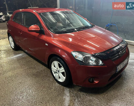 Червоний Кіа Сід, об'ємом двигуна 1.59 л та пробігом 130 тис. км за 5500 $, фото 3 на Automoto.ua