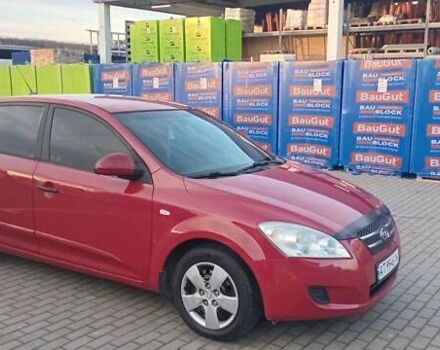 Красный Киа Сид, объемом двигателя 1.4 л и пробегом 198 тыс. км за 4400 $, фото 3 на Automoto.ua