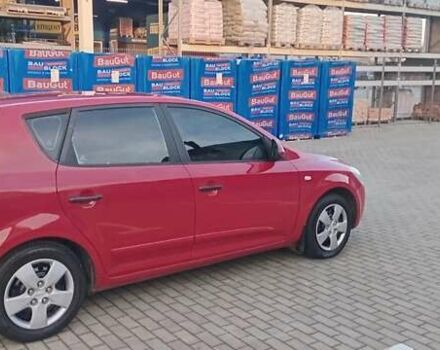 Красный Киа Сид, объемом двигателя 1.4 л и пробегом 198 тыс. км за 4400 $, фото 4 на Automoto.ua