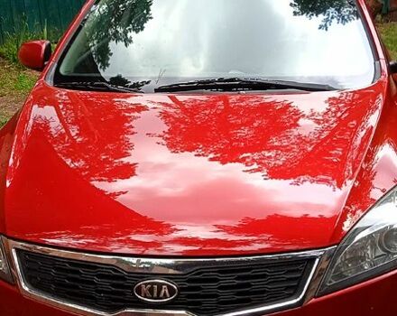 Красный Киа Сид, объемом двигателя 1.6 л и пробегом 135 тыс. км за 7700 $, фото 5 на Automoto.ua