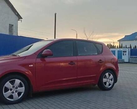Красный Киа Сид, объемом двигателя 1.4 л и пробегом 198 тыс. км за 4400 $, фото 5 на Automoto.ua