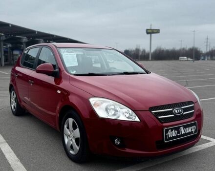 Красный Киа Сид, объемом двигателя 0 л и пробегом 181 тыс. км за 5800 $, фото 2 на Automoto.ua
