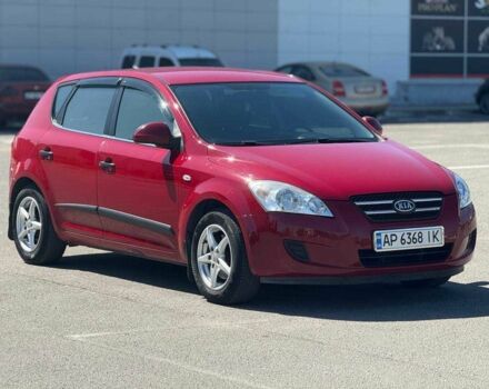 Красный Киа Сид, объемом двигателя 1.4 л и пробегом 174 тыс. км за 4299 $, фото 2 на Automoto.ua