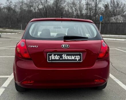Красный Киа Сид, объемом двигателя 0 л и пробегом 181 тыс. км за 5800 $, фото 4 на Automoto.ua
