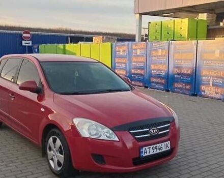 Красный Киа Сид, объемом двигателя 1.4 л и пробегом 198 тыс. км за 4400 $, фото 8 на Automoto.ua
