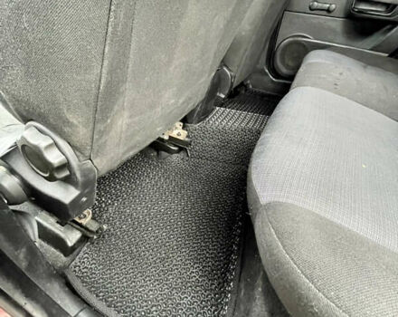 Красный Киа Сид, объемом двигателя 1.4 л и пробегом 191 тыс. км за 6300 $, фото 10 на Automoto.ua