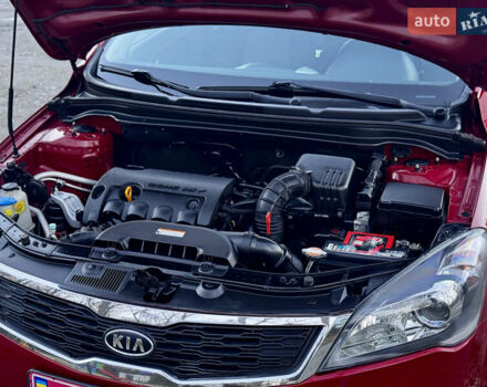 Красный Киа Сид, объемом двигателя 1.6 л и пробегом 154 тыс. км за 8399 $, фото 54 на Automoto.ua