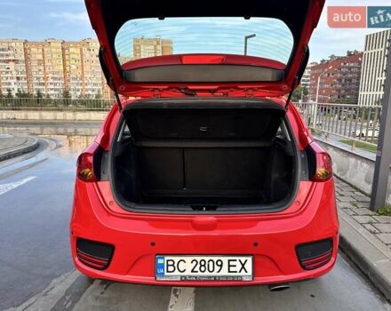 Красный Киа Сид, объемом двигателя 1.59 л и пробегом 128 тыс. км за 13500 $, фото 9 на Automoto.ua