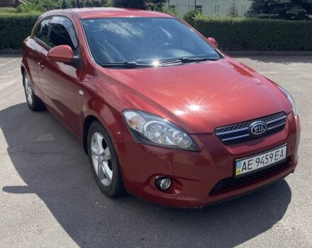 Красный Киа Сид, объемом двигателя 0 л и пробегом 137 тыс. км за 5499 $, фото 1 на Automoto.ua