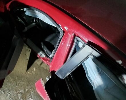 Червоний Кіа Сід, об'ємом двигуна 1.6 л та пробігом 250 тис. км за 2135 $, фото 9 на Automoto.ua