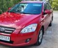 Красный Киа Сид, объемом двигателя 1.58 л и пробегом 260 тыс. км за 5500 $, фото 1 на Automoto.ua