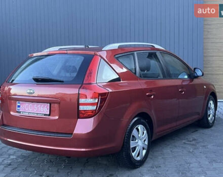 Красный Киа Сид, объемом двигателя 0 л и пробегом 166 тыс. км за 7000 $, фото 1 на Automoto.ua