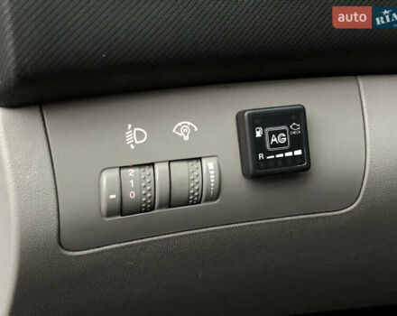 Красный Киа Сид, объемом двигателя 1.6 л и пробегом 248 тыс. км за 4599 $, фото 12 на Automoto.ua