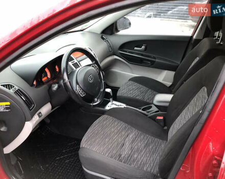 Красный Киа Сид, объемом двигателя 1.6 л и пробегом 248 тыс. км за 4599 $, фото 8 на Automoto.ua