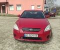 Красный Киа Сид, объемом двигателя 1.4 л и пробегом 282 тыс. км за 4800 $, фото 1 на Automoto.ua