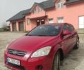 Красный Киа Сид, объемом двигателя 1.4 л и пробегом 282 тыс. км за 4800 $, фото 2 на Automoto.ua