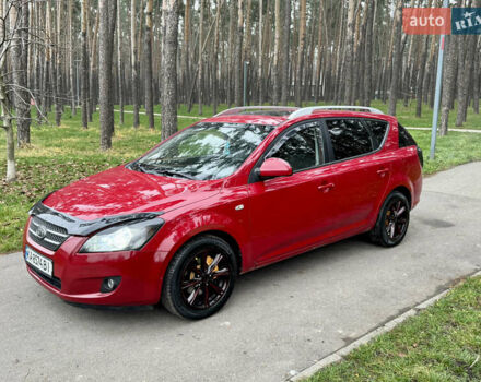 Червоний Кіа Сід, об'ємом двигуна 1.4 л та пробігом 214 тис. км за 5800 $, фото 2 на Automoto.ua