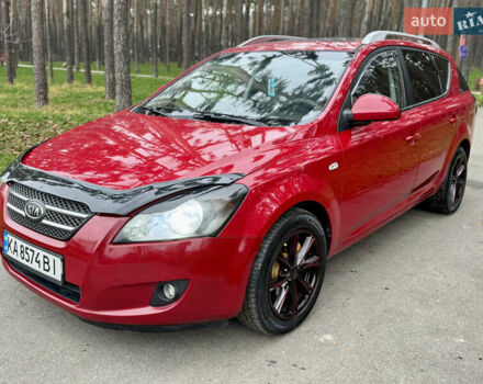 Червоний Кіа Сід, об'ємом двигуна 1.4 л та пробігом 214 тис. км за 5800 $, фото 3 на Automoto.ua