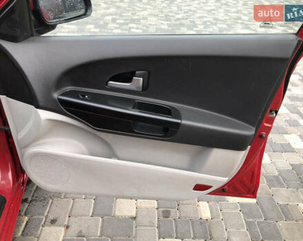 Красный Киа Сид, объемом двигателя 1.6 л и пробегом 248 тыс. км за 4599 $, фото 17 на Automoto.ua