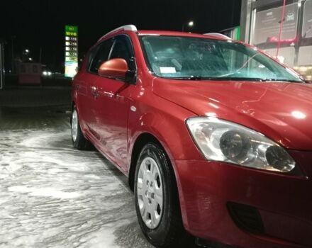 Червоний Кіа Сід, об'ємом двигуна 0 л та пробігом 208 тис. км за 5500 $, фото 3 на Automoto.ua