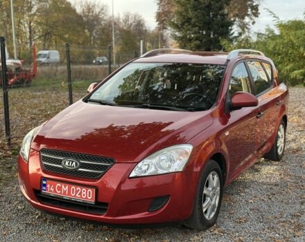 Красный Киа Сид, объемом двигателя 1.4 л и пробегом 224 тыс. км за 5600 $, фото 2 на Automoto.ua