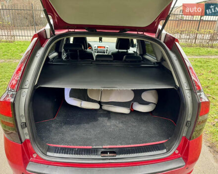 Червоний Кіа Сід, об'ємом двигуна 1.4 л та пробігом 214 тис. км за 5800 $, фото 65 на Automoto.ua