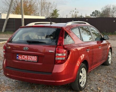 Красный Киа Сид, объемом двигателя 1.4 л и пробегом 224 тыс. км за 5600 $, фото 4 на Automoto.ua