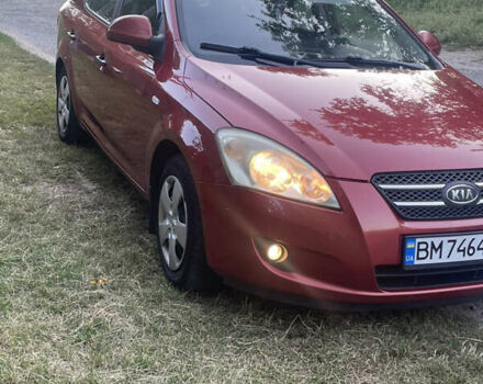 Красный Киа Сид, объемом двигателя 1.4 л и пробегом 225 тыс. км за 5500 $, фото 2 на Automoto.ua