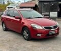 Киа Сид 2009 в Виннице на Automoto.ua Красный Киа Сид, объемом двигателя 1.6 л и пробегом 267 тыс. км за 6890 $, фото 2 на Automoto.ua