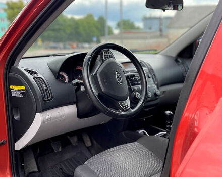 Красный Киа Сид, объемом двигателя 1.4 л и пробегом 224 тыс. км за 5200 $, фото 12 на Automoto.ua