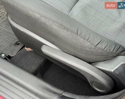 Красный Киа Сид, объемом двигателя 1.6 л и пробегом 267 тыс. км за 6890 $, фото 14 на Automoto.ua