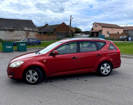 Красный Киа Сид, объемом двигателя 1.4 л и пробегом 224 тыс. км за 5200 $, фото 10 на Automoto.ua