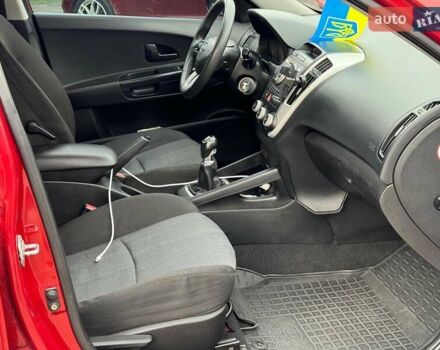 Красный Киа Сид, объемом двигателя 1.6 л и пробегом 267 тыс. км за 6890 $, фото 22 на Automoto.ua
